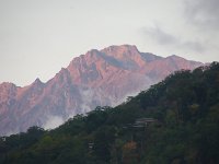 朝焼けの五竜岳
