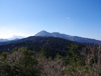 箱根と足柄山を望む